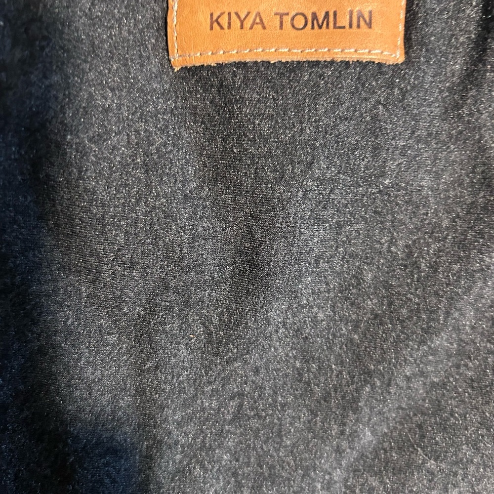 Elegant Black and Gray Women's Dress - Picture 3 of 5